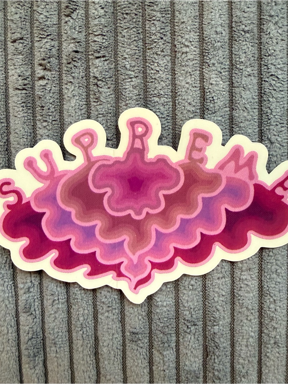 Supreme Cloud Sticker (FW19)